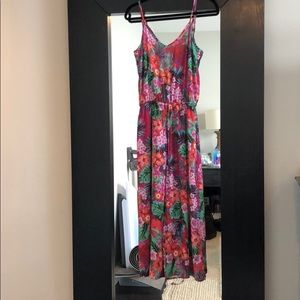 Show my your MuMu tropical pantsuit